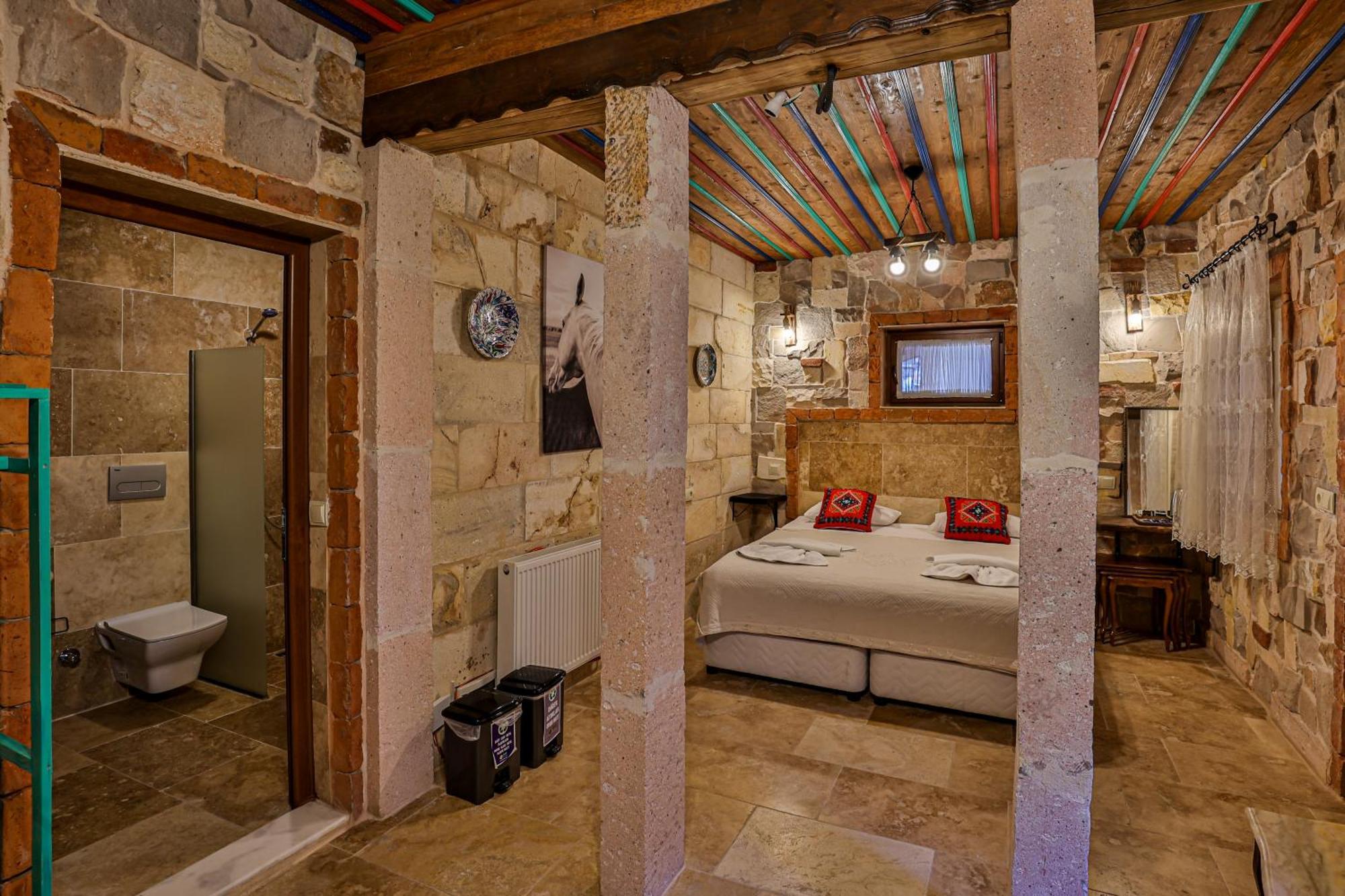 Luwian Stone House Hotel Göreme Eksteriør billede