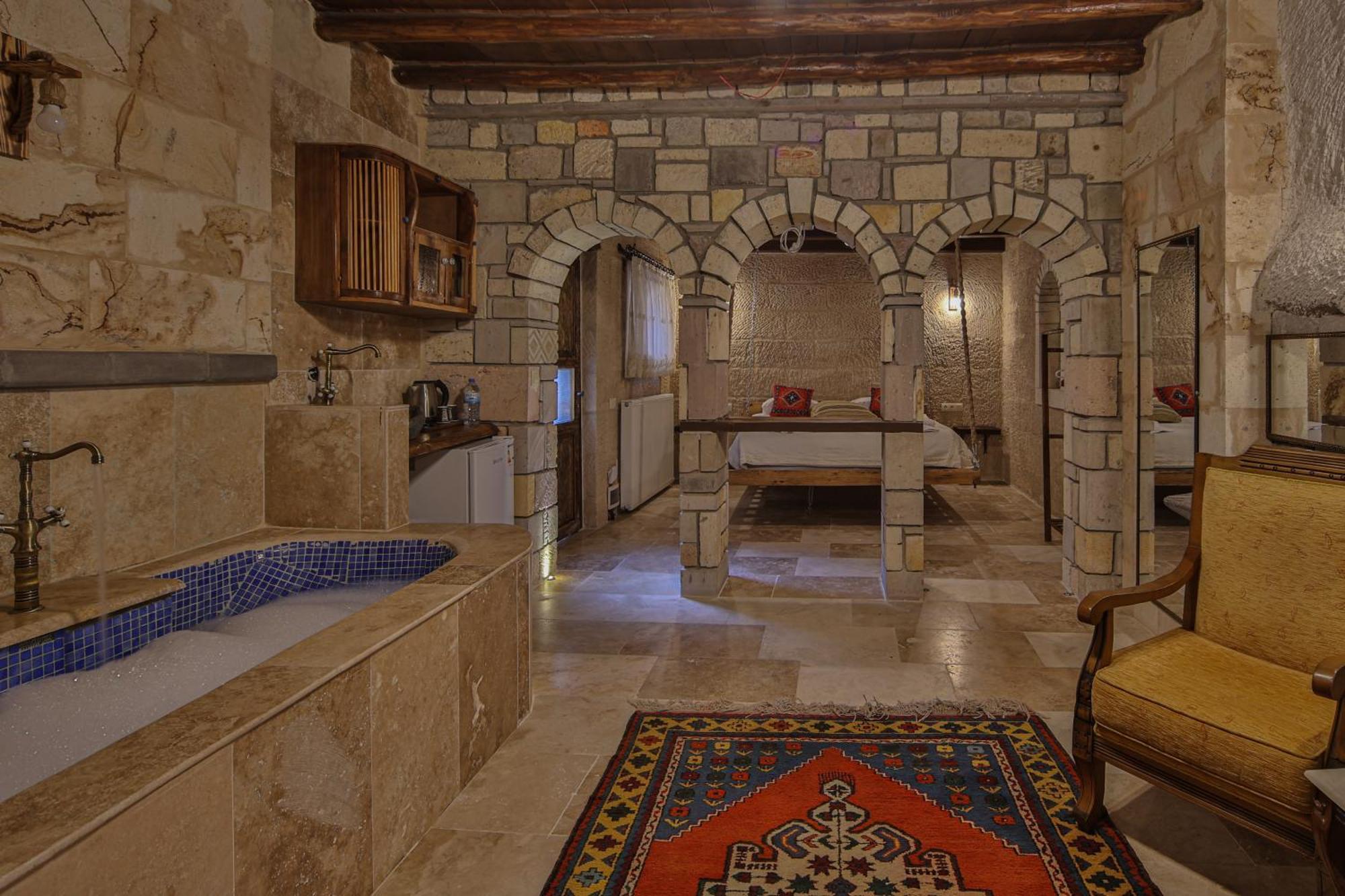 Luwian Stone House Hotel Göreme Eksteriør billede